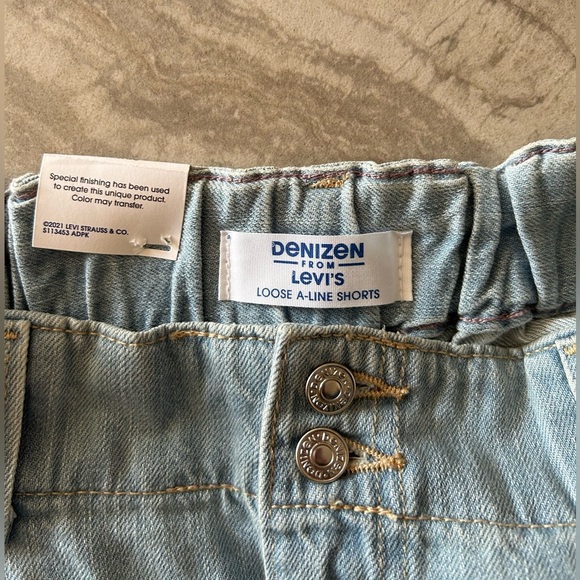 Denizen from Levis Women’s Jean Shorts. NWT, Size 26 - Picture 5 of 6